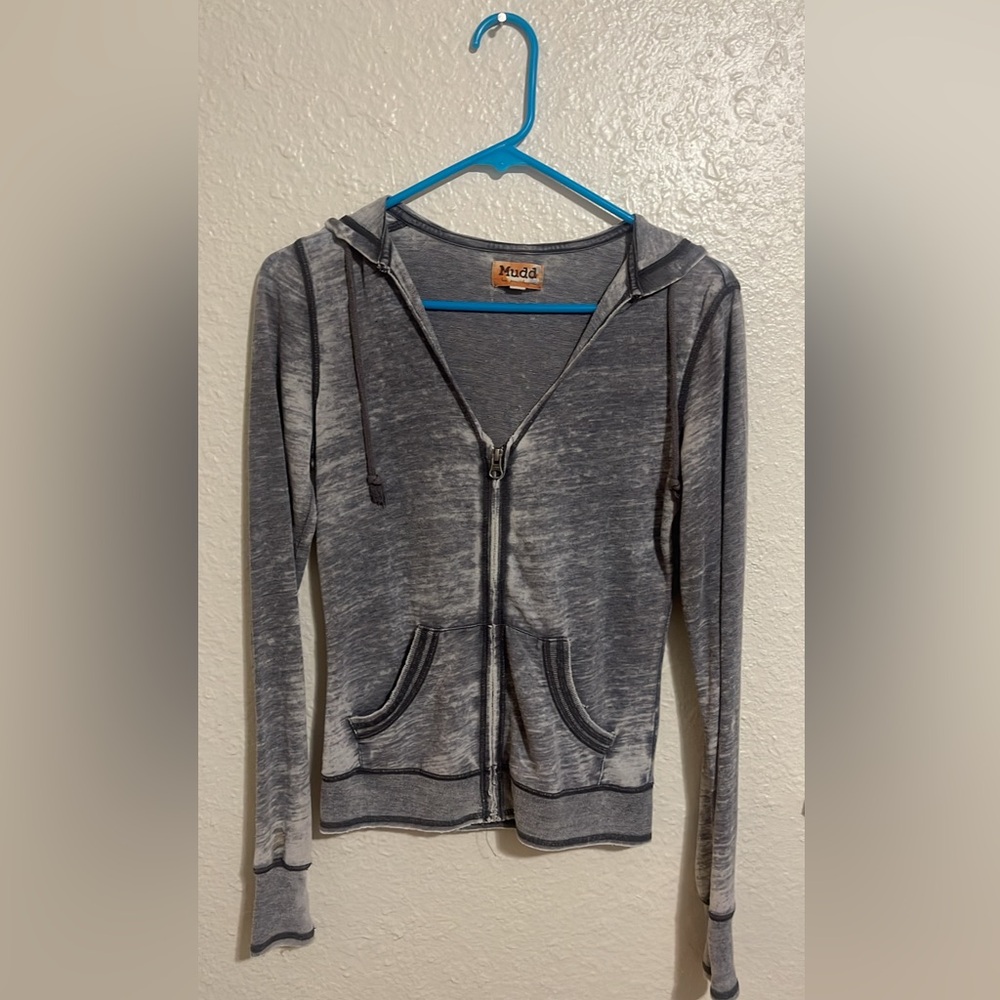 MUDD zip up top